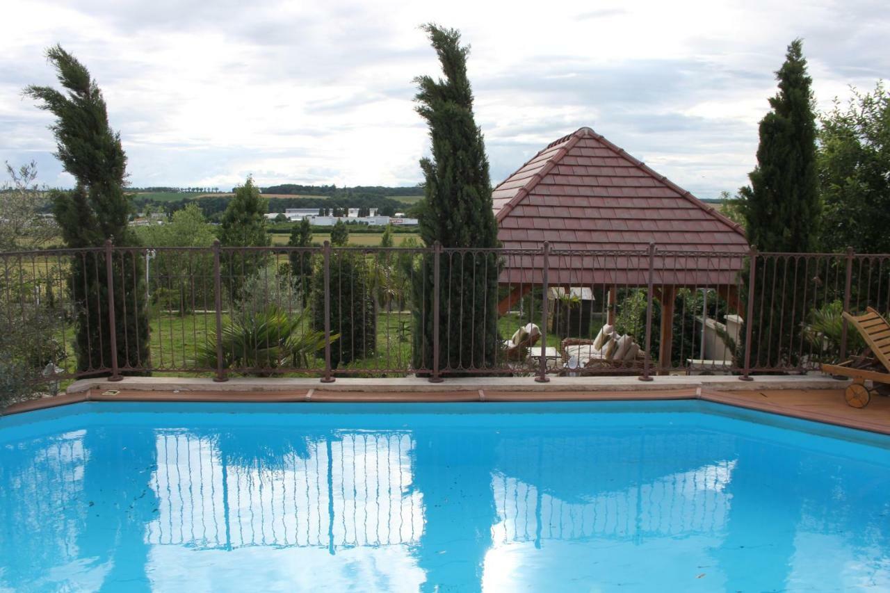 Appart'Hotel Auxerre Monéteau エクステリア 写真